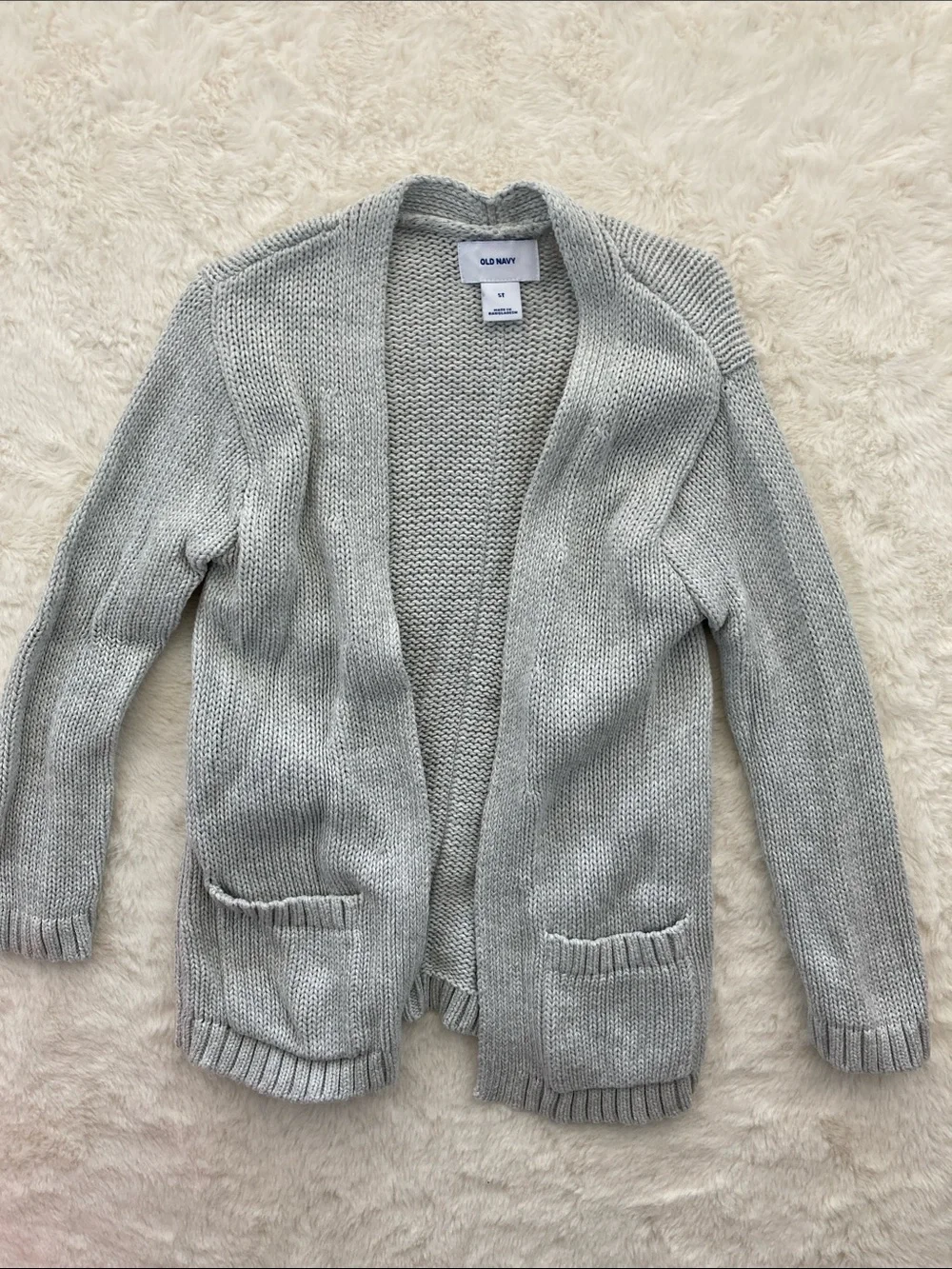 SALE! 50% Off Kids Old Navy Gray Open-Front Knit Cardigan with Pockets Size 5T